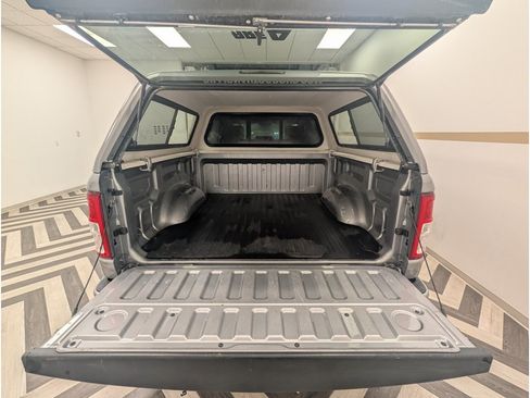 Used 2019 RAM 1500 Big Horn AWD/4WD image 25