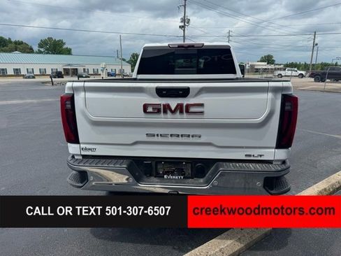 Used 2025 GMC Sierra 2500 SLT w/ SLT Premium Package AWD/4WD image 14
