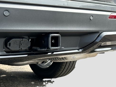 New 2026 Ford Explorer ST-Line w/ ST-Line Street Pack AWD/4WD image 15