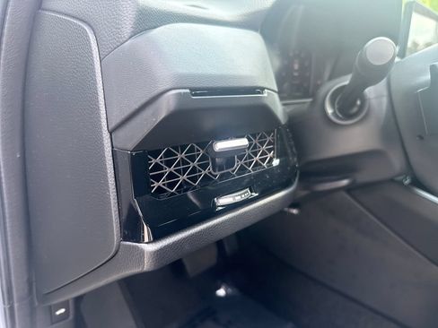 Used 2025 Honda Accord Touring image 17
