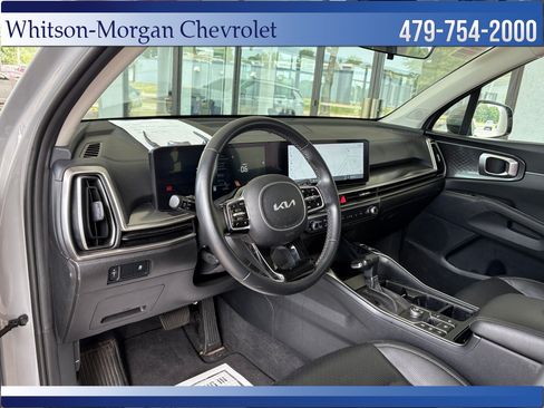 Used 2025 Kia Sorento S w/ Panoramic Sunroof Package FWD image 10