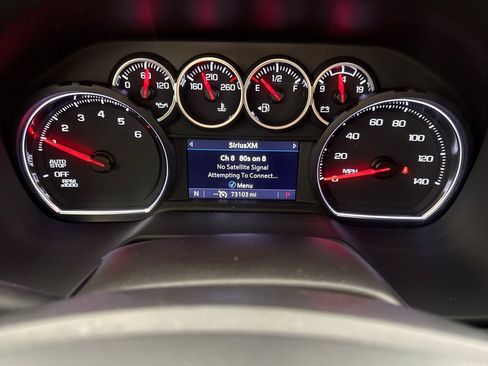 Used 2021 Chevrolet Tahoe RST w/ Luxury Package RWD image 16