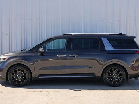 Used 2024 Kia Carnival SX Prestige image 55