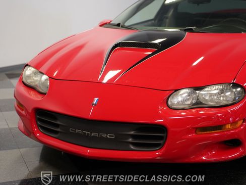 Used 2001 Chevrolet Camaro Z28 RWD image 20