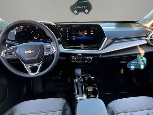 Used 2026 Chevrolet Trax LT w/ Driver Confidence Package FWD image 7