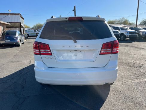 Used 2018 Dodge Journey SE image 6