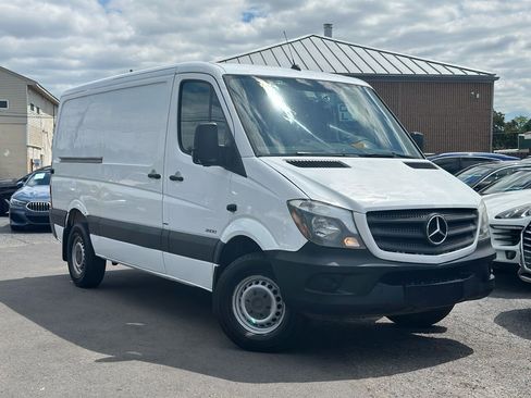 Used 2016 Mercedes-Benz Sprinter 2500 image 23