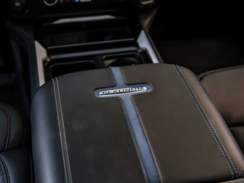 Used 2026 Ford F450 Platinum w/ FX4 Off-Road Package image 66