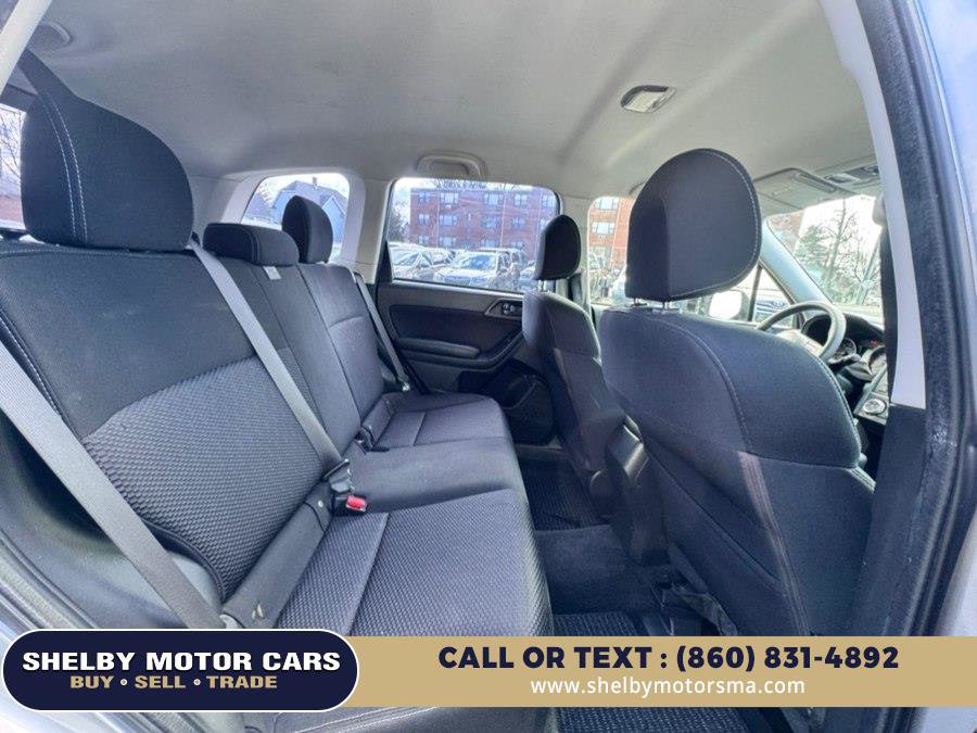 Used 2017 Subaru Forester 2.5i AWD/4WD image 16