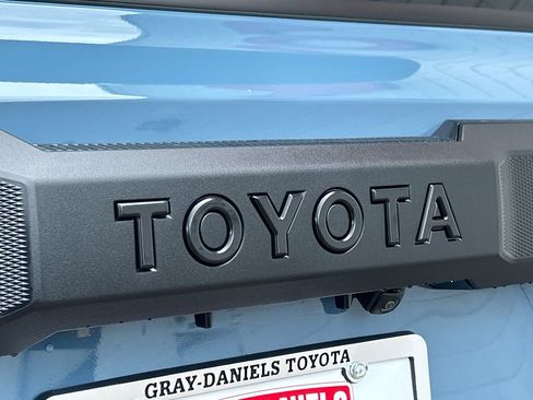 New 2026 Toyota 4Runner TRD Off-Road Premium AWD/4WD image 40