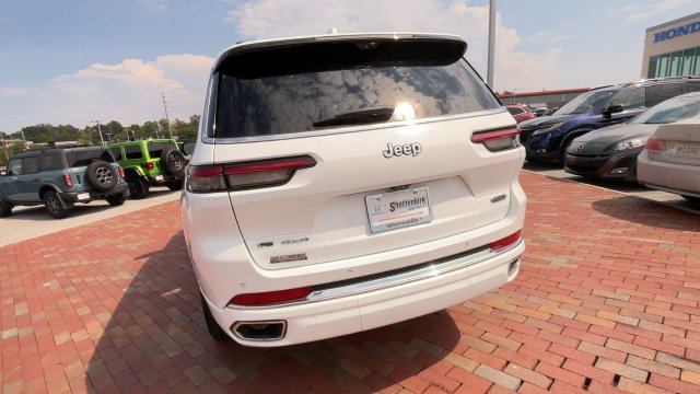 Used 2021 Jeep Grand Cherokee L Overland w/ Luxury Tech Group IV AWD/4WD image 8