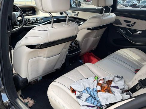 Used 2015 Mercedes-Benz S 550 Sedan w/ Sport Package image 14