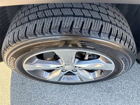 Used 2022 Jeep Grand Cherokee L Limited image 17