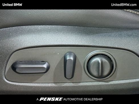 Used 2018 GMC Terrain SLT w/ Infotainment Package II image 4