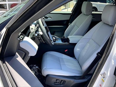 New 2026 Land Rover Range Rover Velar Dynamic SE AWD/4WD image 9