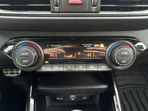 Used 2024 Kia Forte GT-Line image 18
