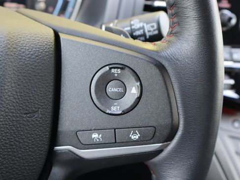 Used 2024 Honda Odyssey Sport image 23