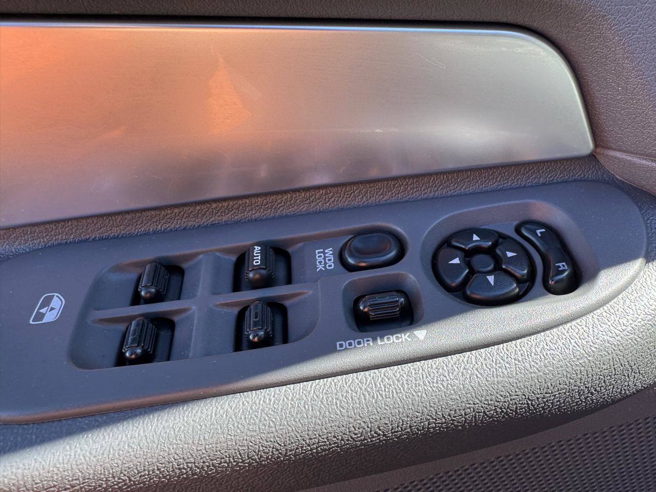 Used 2007 Dodge Ram 3500 Truck SLT AWD/4WD image 22