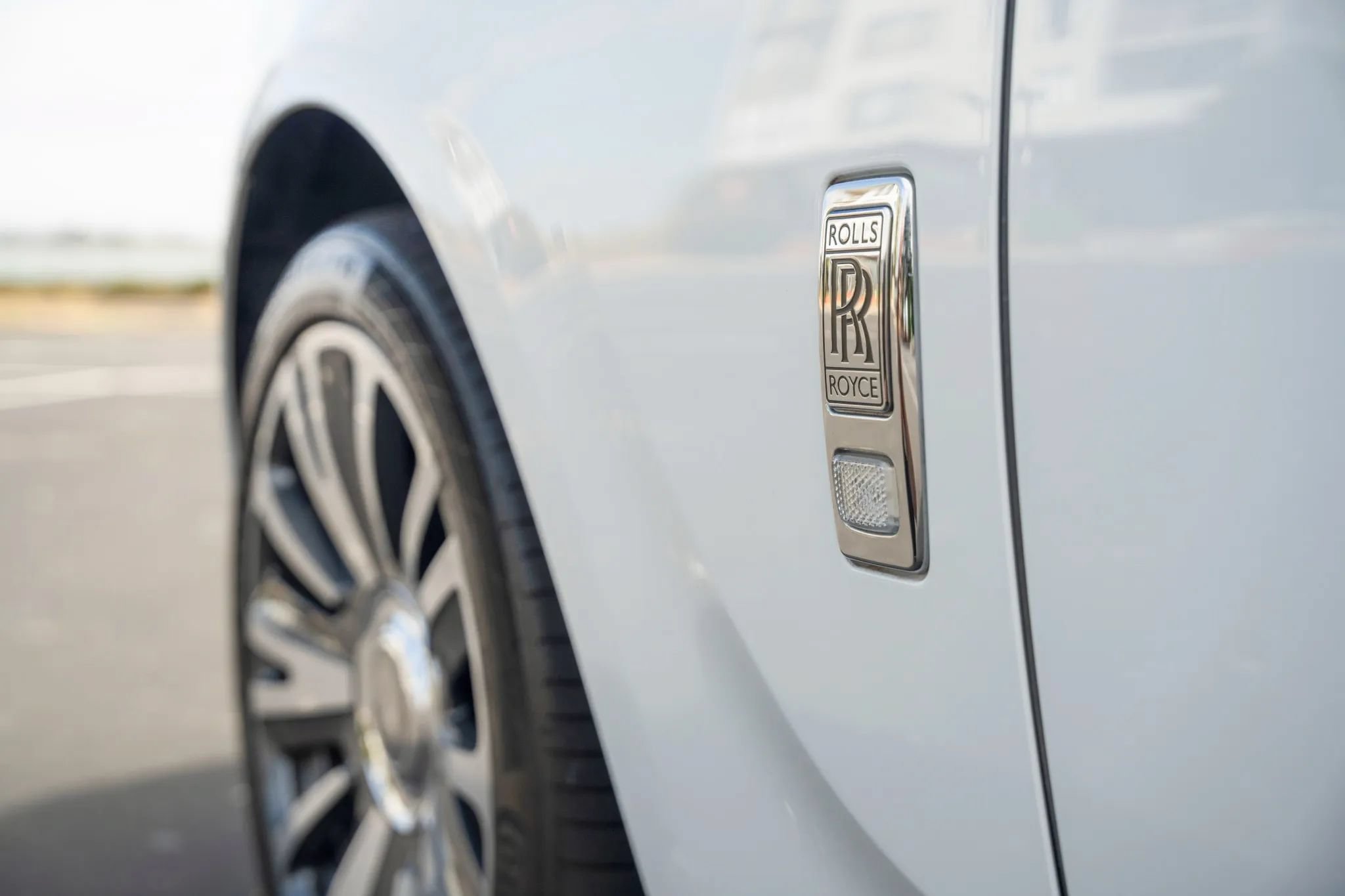 Used 2018 Rolls-Royce Ghost RWD image 12