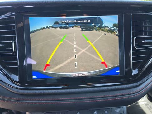 Used 2024 Dodge Durango GT image 11