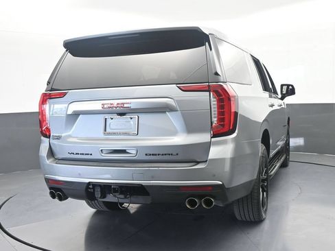 Used 2024 GMC Yukon XL Denali RWD image 5