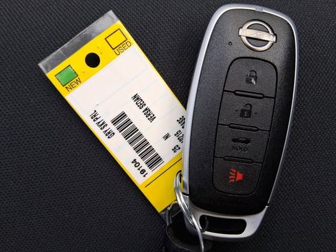 New 2025 Nissan Versa SV w/ Trunk Package image 27