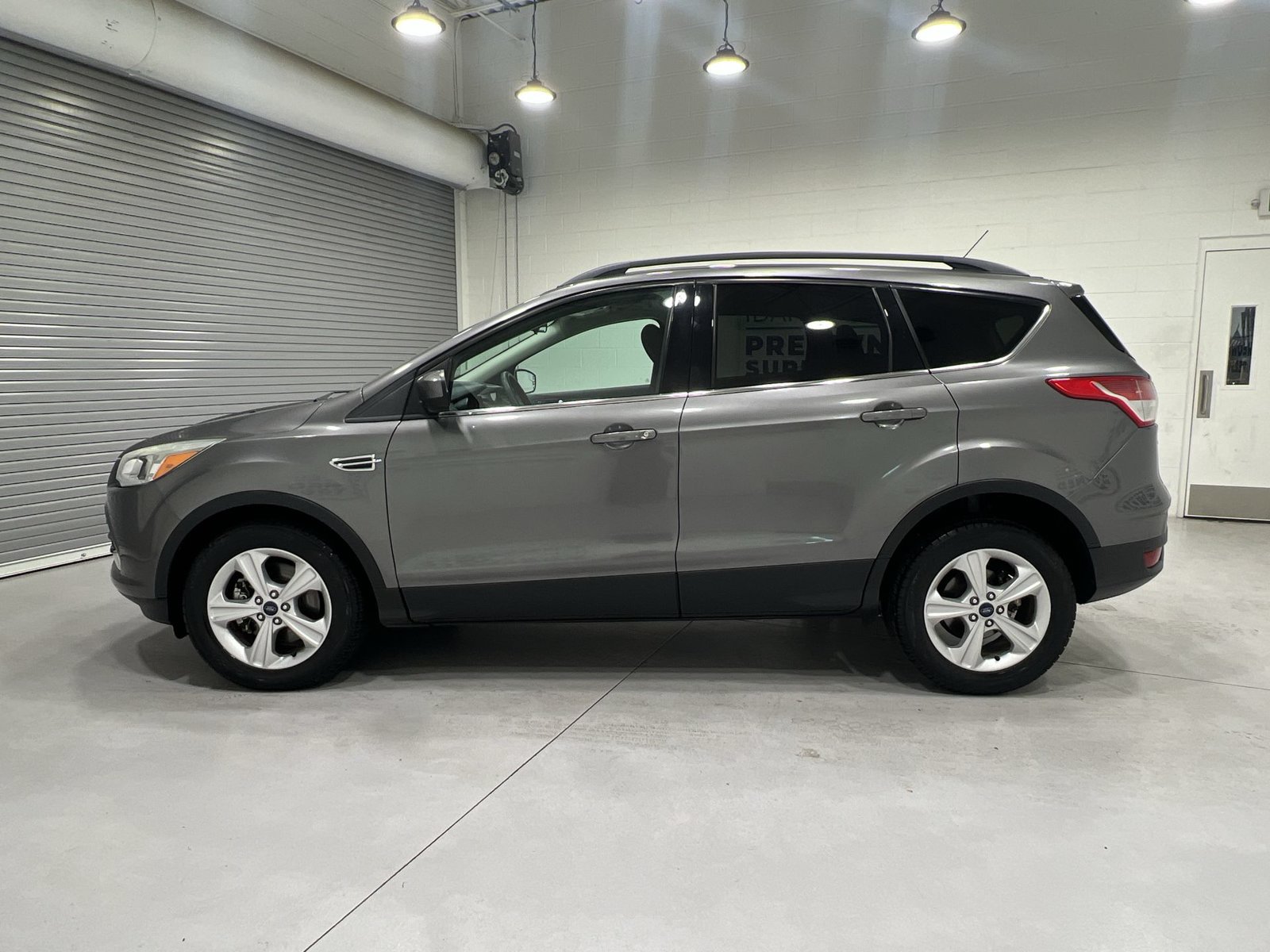 Used 2014 Ford Escape SE w/ Equipment Group 201A AWD/4WD image 5