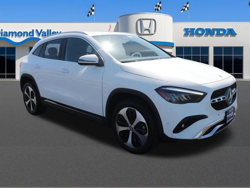 Used 2025 Mercedes-Benz GLA 250 image 1