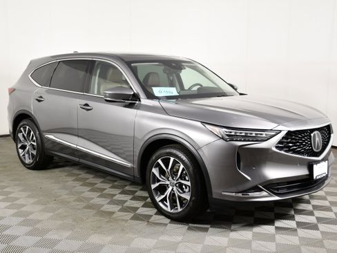 Certified 2024 Acura MDX SH-AWD w/ Technology Package image 4