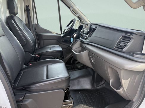 Used 2020 Ford Transit 250 Medium Roof RWD image 16