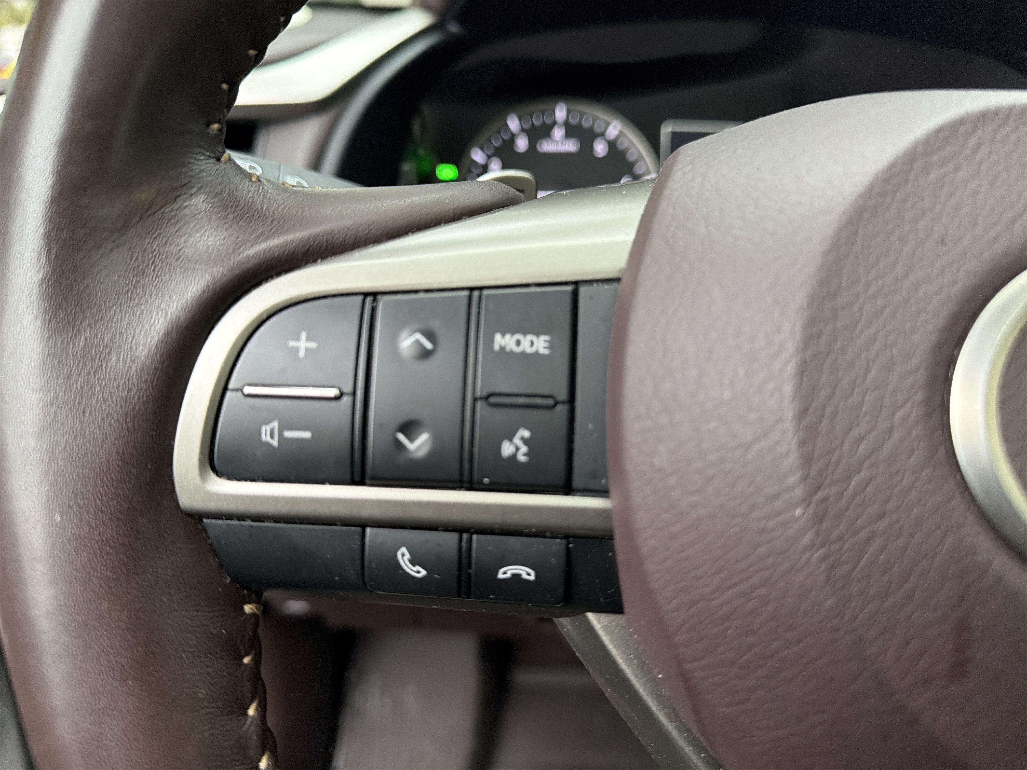 Used 2020 Lexus RX 350 AWD w/ Premium Package image 21
