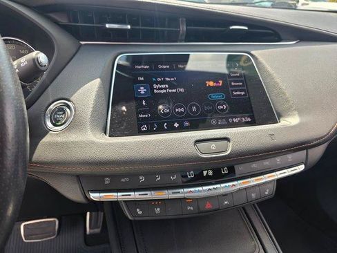 Certified 2020 Cadillac XT4 Sport FWD image 24