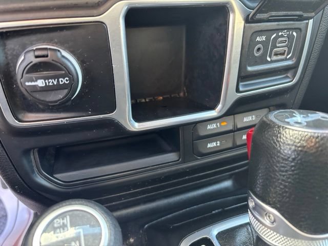 Used 2018 Jeep Wrangler Unlimited Sport AWD/4WD image 30