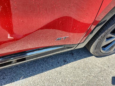New 2026 Buick Envision Sport Touring AWD/4WD image 6