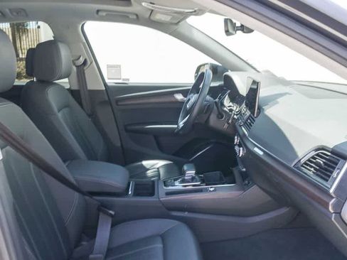 Used 2021 Audi Q5 2.0T Premium w/ Convenience Package AWD/4WD image 15