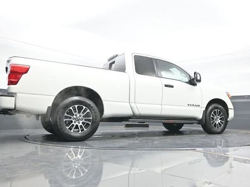 Used 2024 Nissan Titan SV w/ SV Utility Package image 22