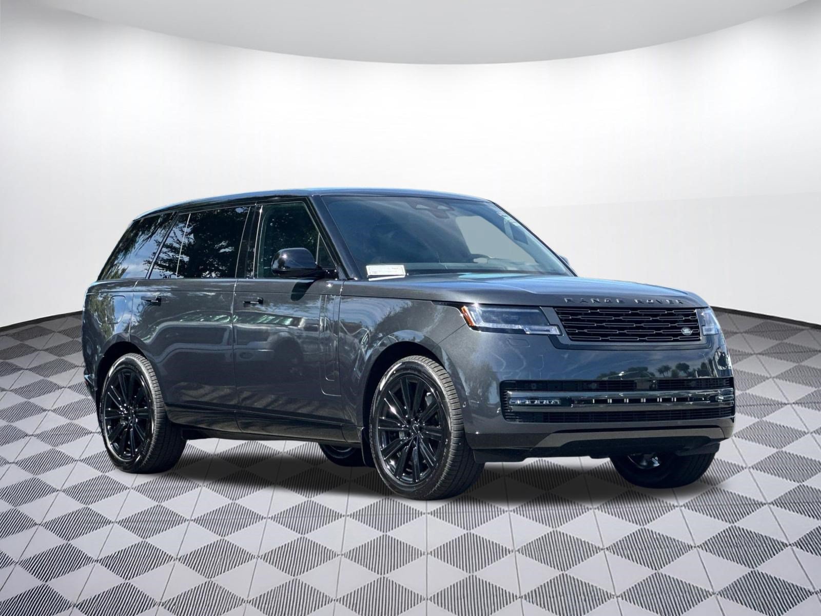 New 2026 Land Rover Range Rover Long Wheelbase SE AWD/4WD image 6