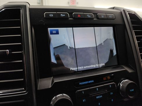 Used 2021 Ford F250 XLT w/ Tremor Off-Road Package image 18