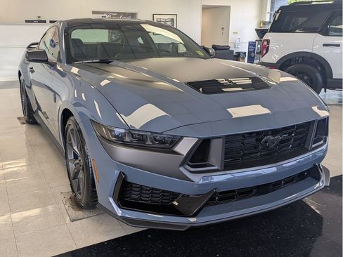 New 2026 Ford Mustang Dark Horse RWD image 4