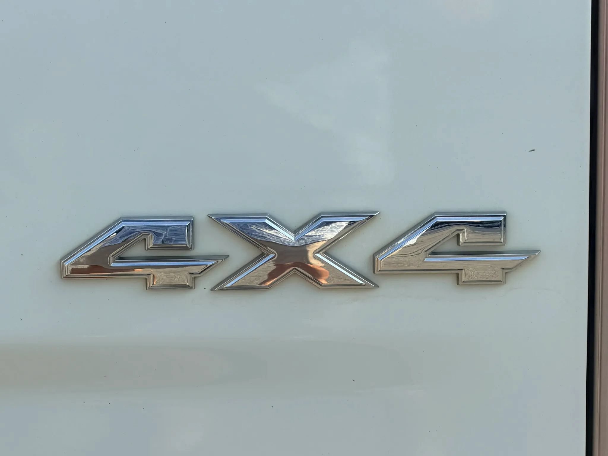 Used 2017 RAM 1500 Laramie Longhorn AWD/4WD image 9