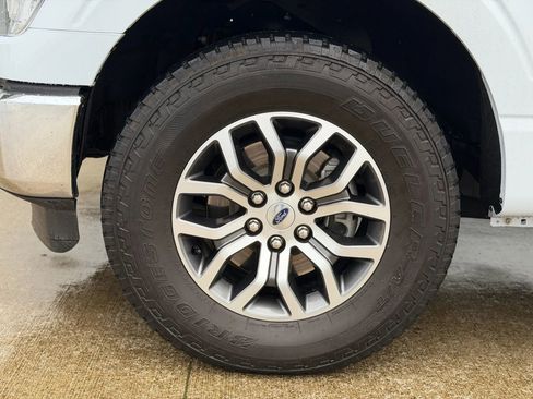 Used 2021 Ford F150 Lariat image 36