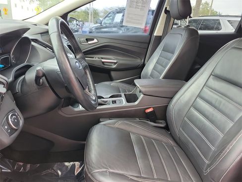 Used 2018 Ford Escape Titanium image 22