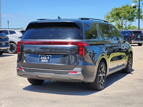 New 2026 Kia Carnival SX w/ SX Dark Edition Package FWD image 4