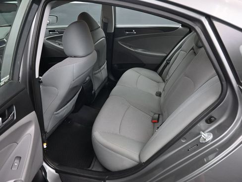 Used 2013 Hyundai Sonata GLS w/ Popular Equipment Pkg FWD image 10