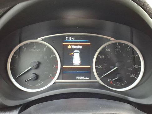 Used 2019 Nissan Sentra S FWD image 9