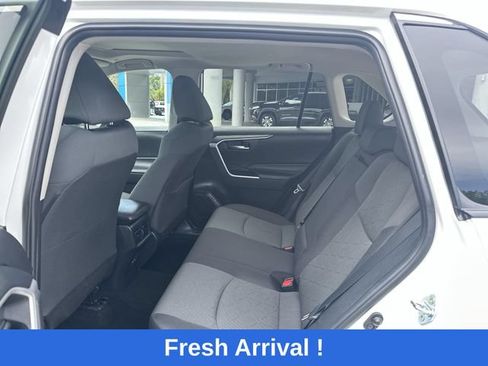 Used 2023 Toyota RAV4 XLE w/ Convenience Package FWD image 27