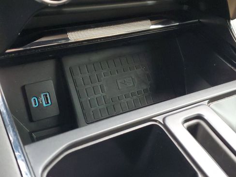 Used 2022 Ford F150 Lariat image 30