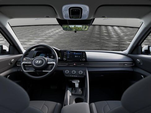 New 2026 Hyundai Elantra SE FWD image 11