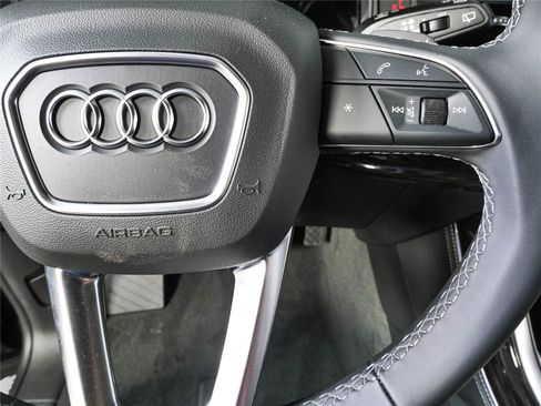 Used 2026 Audi Q8 Premium Plus w/ Premium Plus Package AWD/4WD image 13