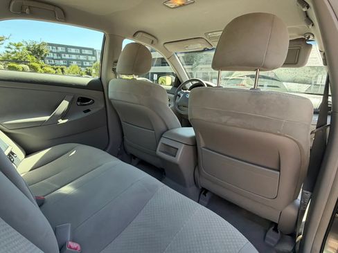 Used 2007 Toyota Camry LE FWD image 17